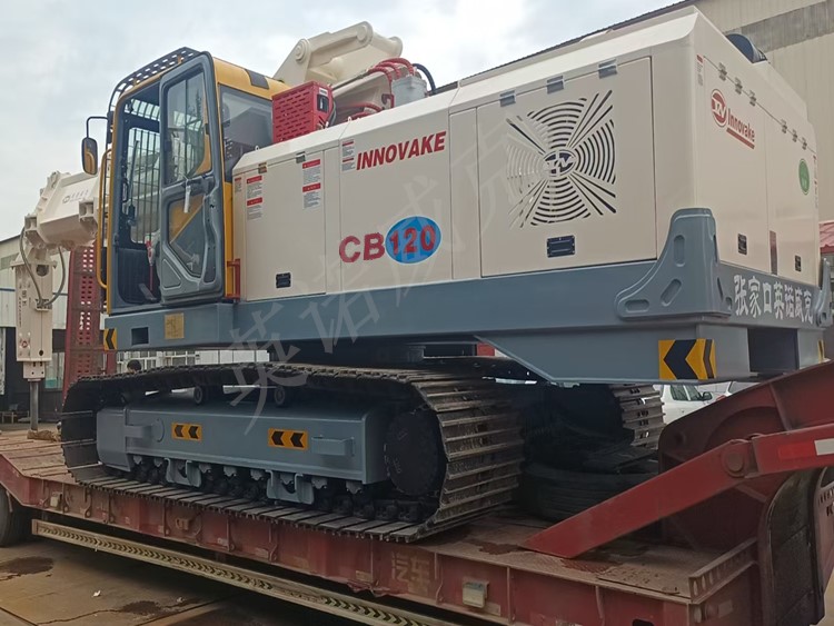CB120履帶式全液壓拆包機(jī)
