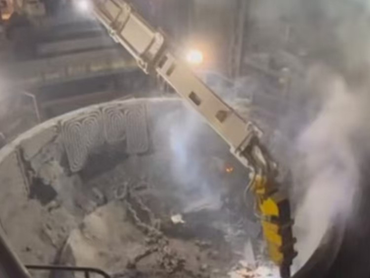 EAF Furnace Mouth Slag Removal Machine